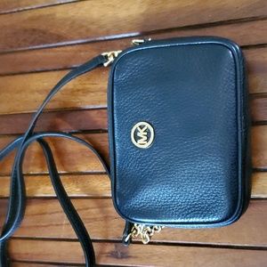 Michael Kors Fulton Mini Crossbody